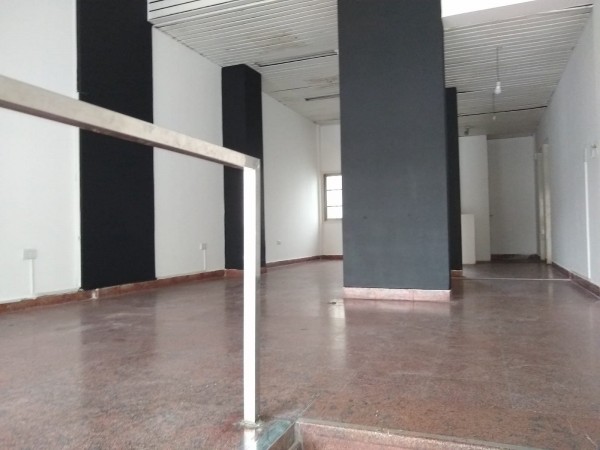 LOCAL A LA VENTA EN CALLE ESPAÑA
