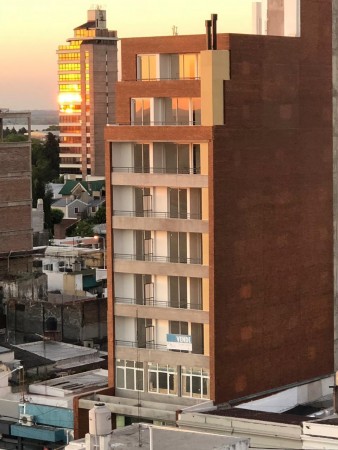 URQUIZA 1364  DEPARTAMENTO A LA VENTA DE 1 DORMITORIO AL FRENTE CON ASADOR
