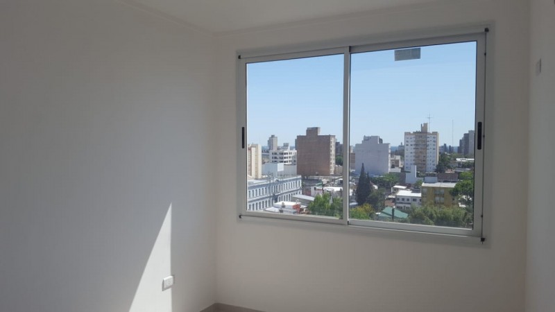 CALLE URQUIZA  1364 SEMIPISO A LA VENTA 