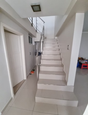 CASA A LA VENTA EN ZONA SANTA TERESITA 