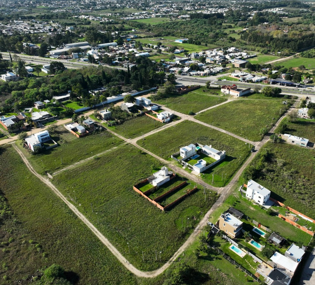 LOTES A LA VENTA EN AVENIDA DE LAS AMERICAS Y  JUAN B JUSTO