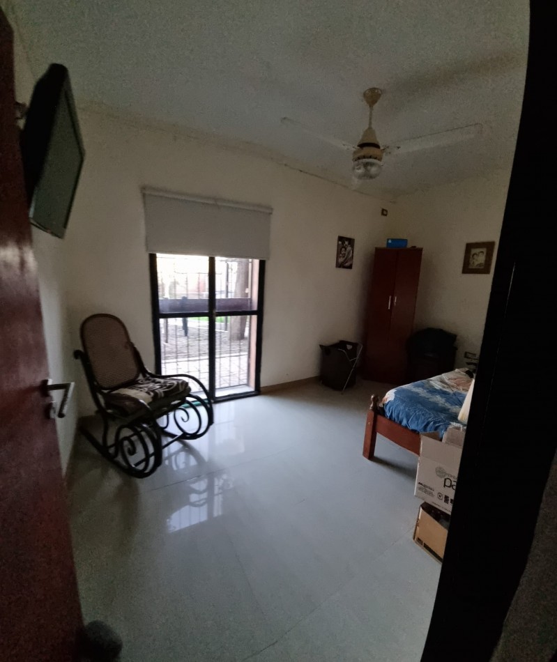 CASA A LA VENTA EN CALLE EL GUAYACAN