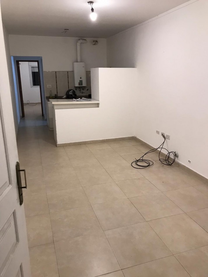 CHURRUARIN 627 DEPARTAMENTO EN VENTA  DE DOS DORMITORIOS