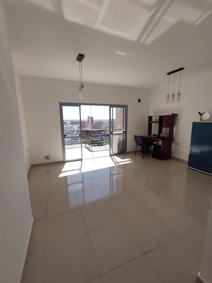 CALLE COLON  349 SEMIPISO EN VENTA 