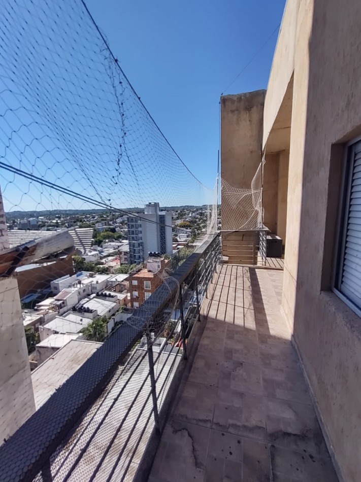 CALLE COLON  349 SEMIPISO EN VENTA 