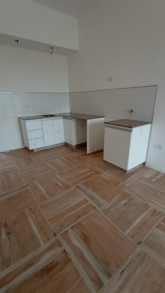 MONOAMBIENTE EN VENTA EN CALLE CHURRUARIN 616 