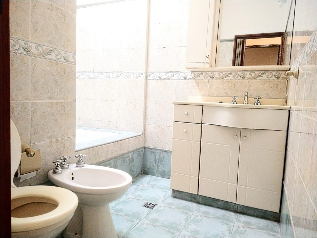 Hermosa Casa en Venta - BVARD MORENO N°549 ,PARANA