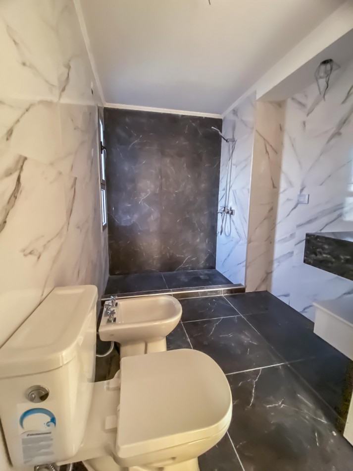 CASA EN ALQUILER  A ESTRENAR EN ZONA LOPEZ JORDAN Y DARWIN 