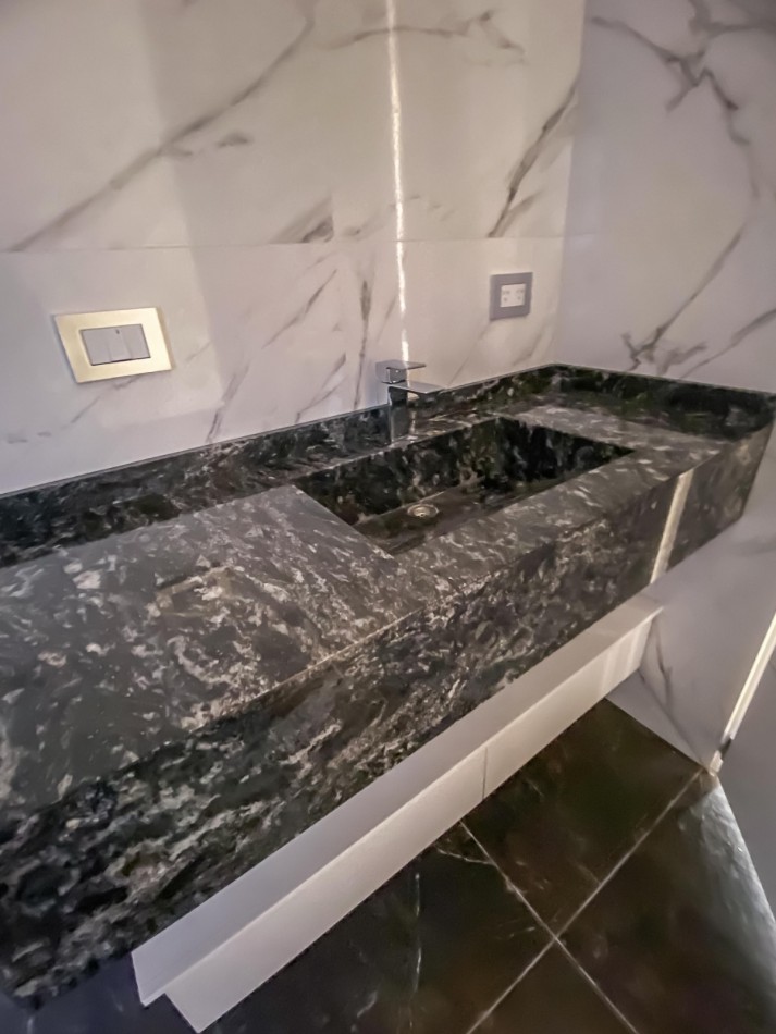 CASA EN ALQUILER  A ESTRENAR EN ZONA LOPEZ JORDAN Y DARWIN 