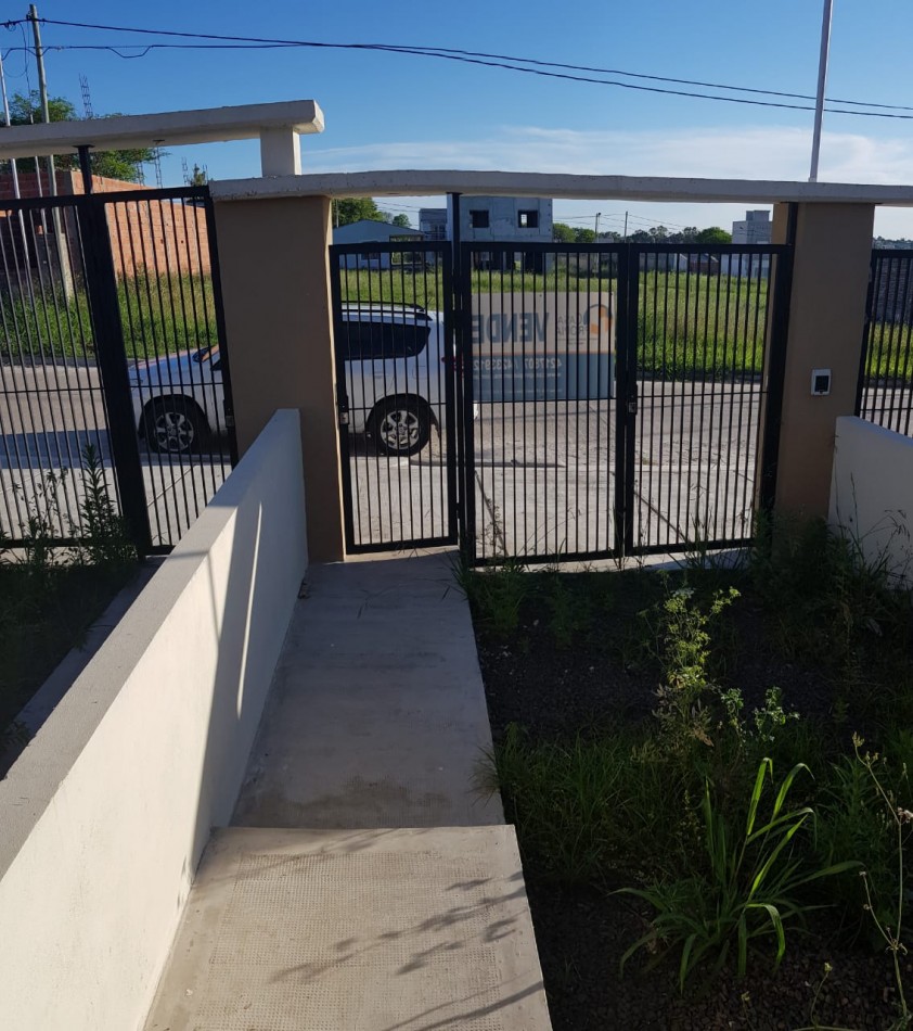 CALLE ISLA SOLEDAD DUPLEX EN VENTA 