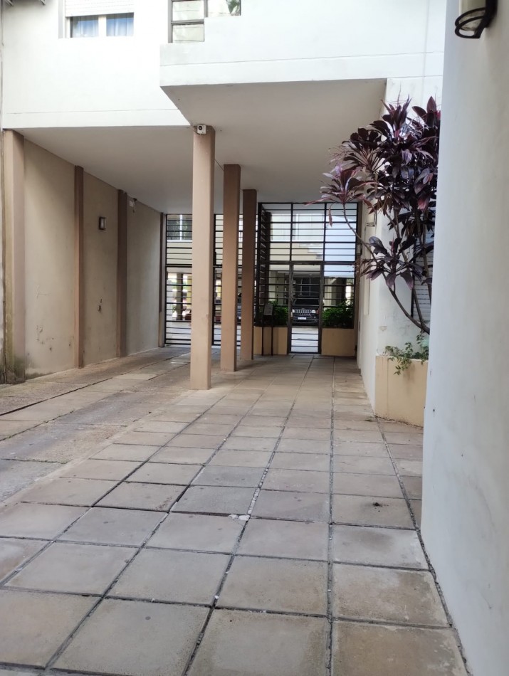 CALLE SAN LORENZO DEPARTAMENTO EN VENTA 