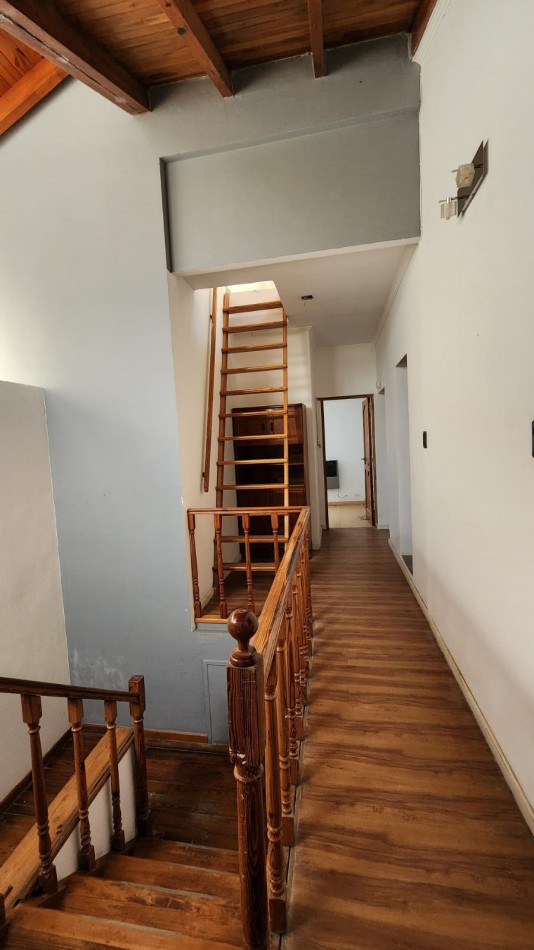 AVENIDA ZANNI CASA A LA VENTA 