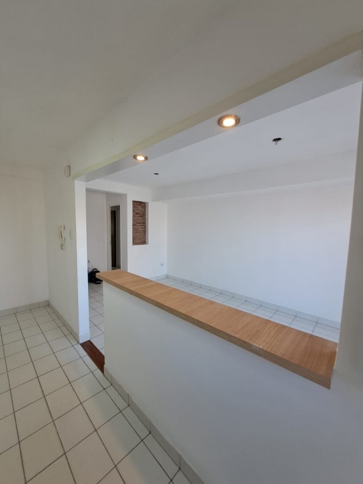 CALLE 9 DE JULIO DEPARTAMENTO A LA VENTA DE 3 DORMITORIOS