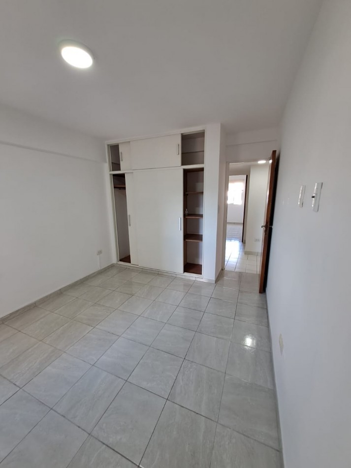 CALLE 9 DE JULIO DEPARTAMENTO A LA VENTA DE 3 DORMITORIOS