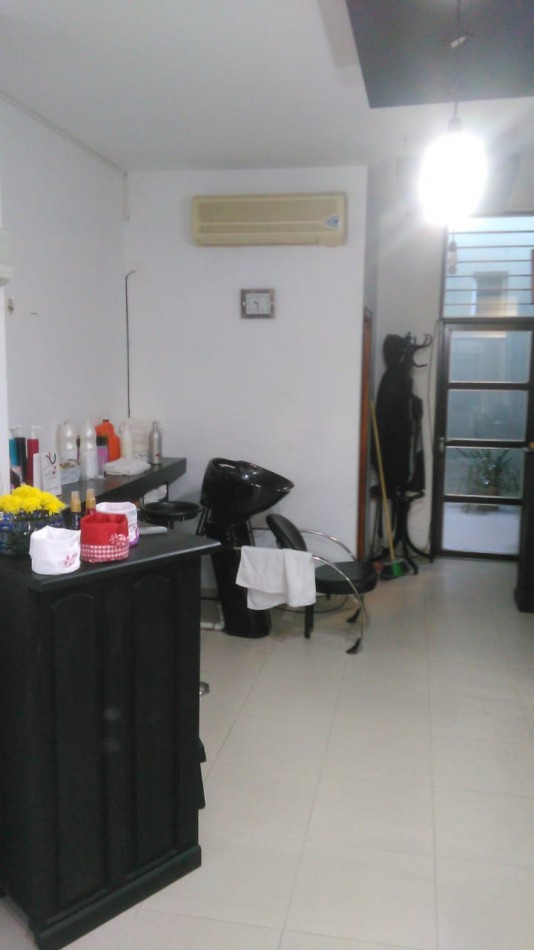 CORRIENTES 324 LOCAL EN VENTA 