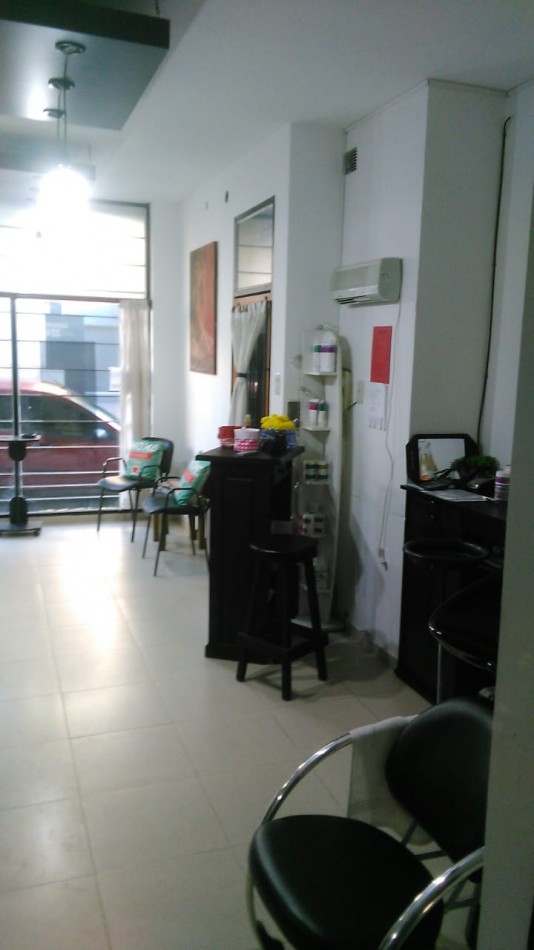 CORRIENTES 324 LOCAL EN VENTA 