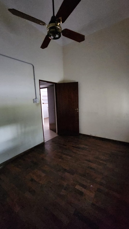CALLE SAN LORENZO IMPORTANTE CASA EN VENTA 
