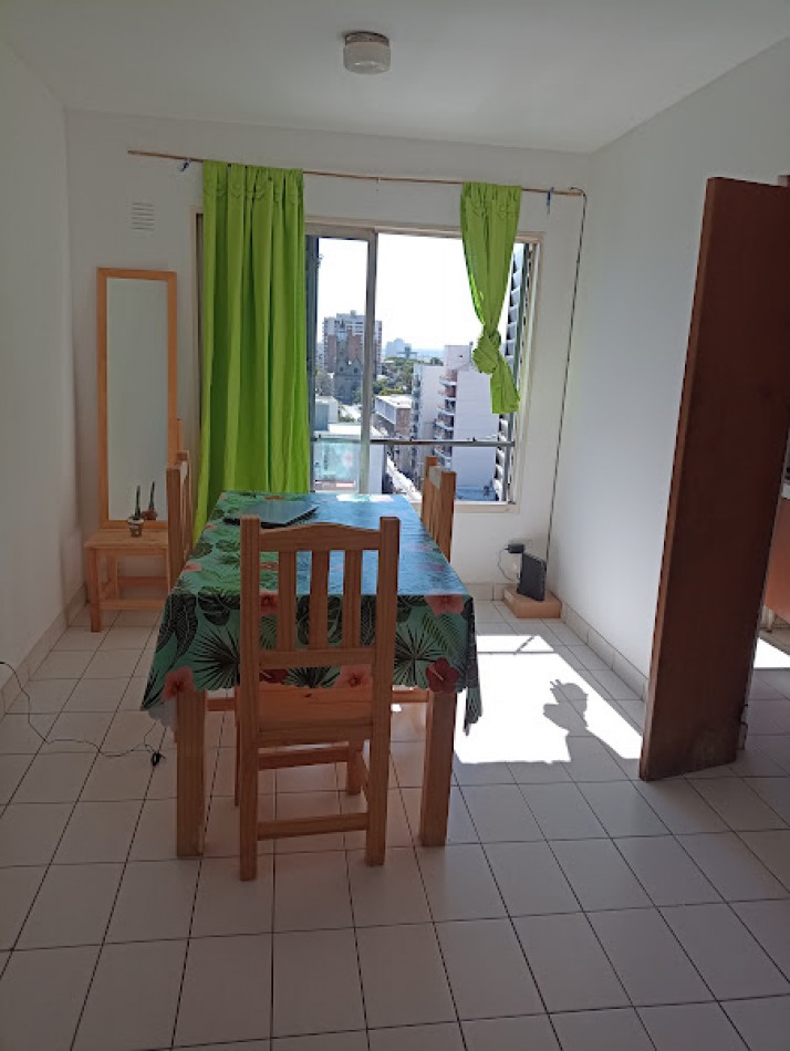 VENDO DEPTO DE UN DORMITORIO CALLE BS.AS. CASI CERVANTES.