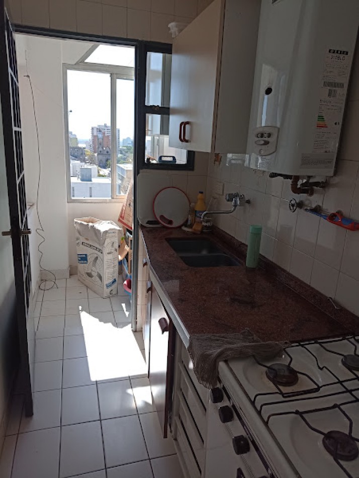 VENDO DEPTO DE UN DORMITORIO CALLE BS.AS. CASI CERVANTES.