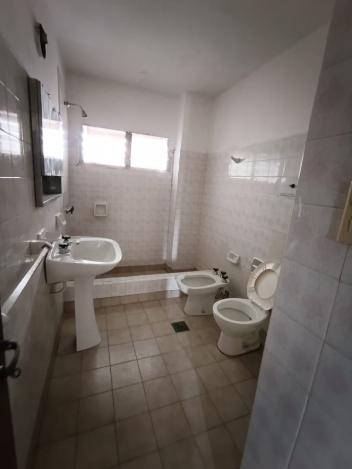 DEPARTAMENTO EN VENTA EN CALLE GUALEGUAYCHU Y PASCUAL PALMA