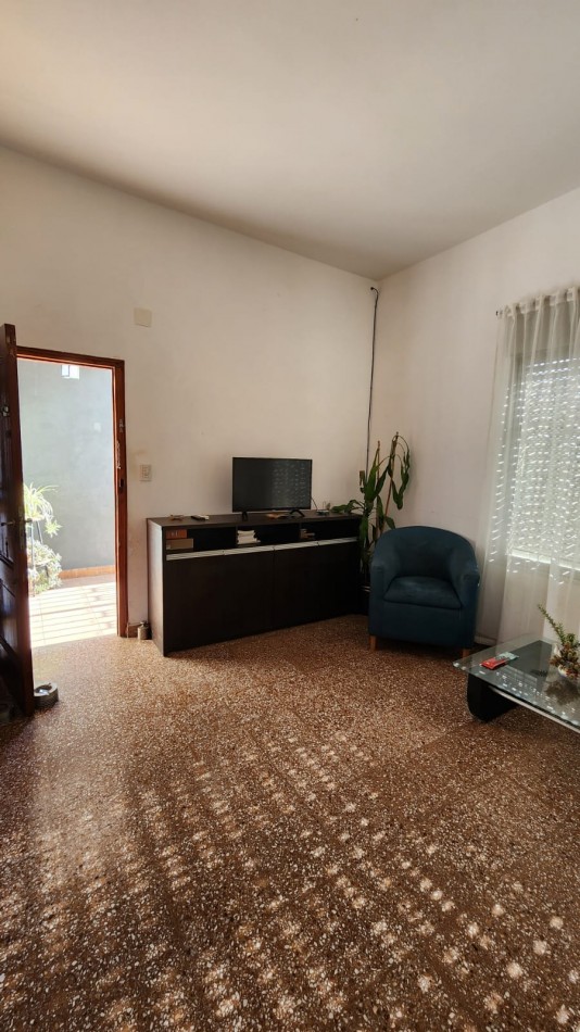 CALLE MARANGUNICH CASA EN VENTA 
