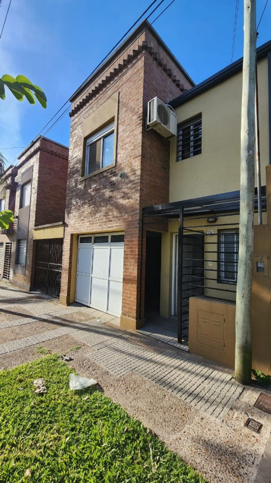 DUPLEX A LA VENTA EN CALLE PASTEUR