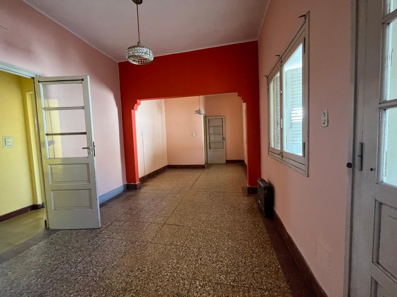 CASA  EN VENTA EN ZONA ZONA 5 ESQUINAS