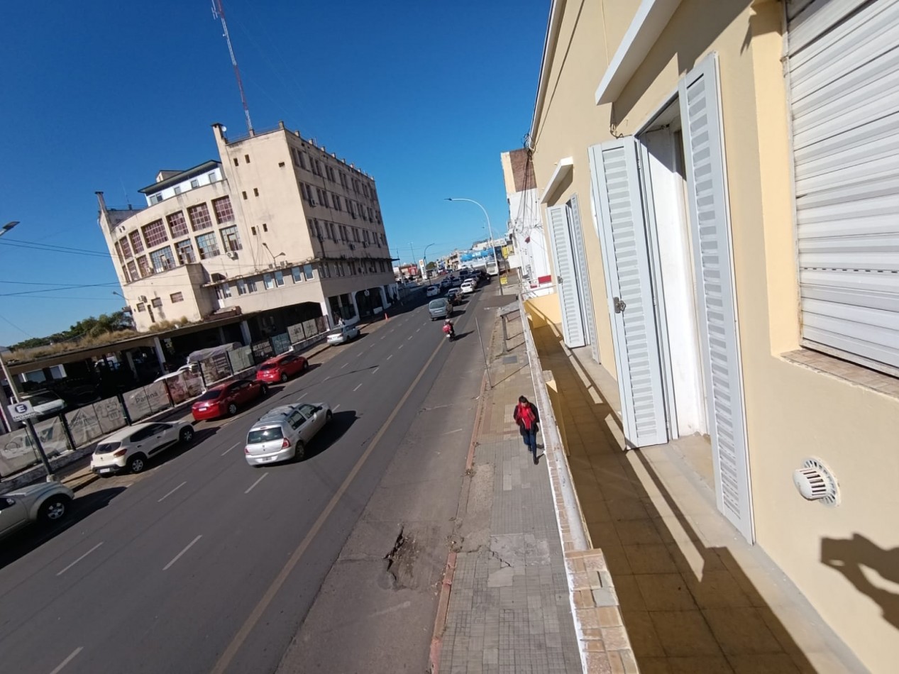 CASA  EN VENTA EN ZONA ZONA 5 ESQUINAS