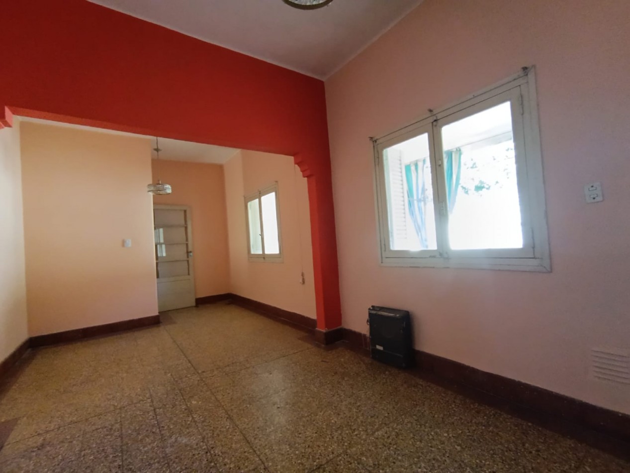CASA  EN VENTA EN ZONA ZONA 5 ESQUINAS