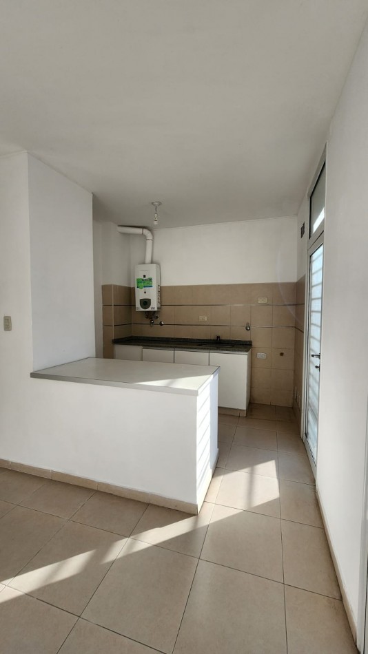 DEPARTAMENTO A LA VENTA EN CALLE CORRIENTES 324  