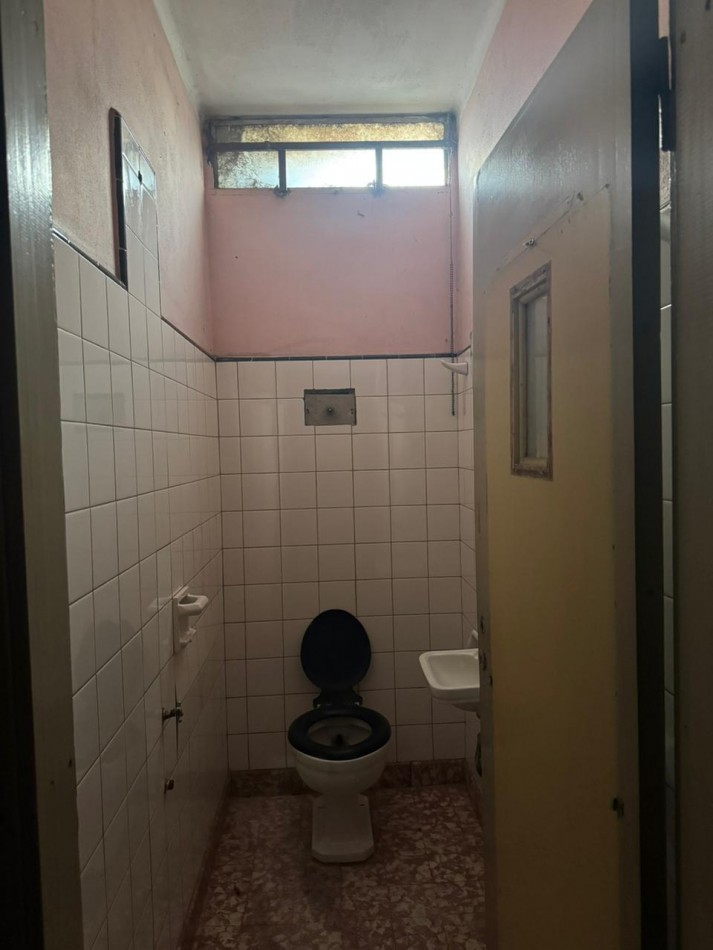 CASA EN VENTA CALLE FELIX DE AZARA  46