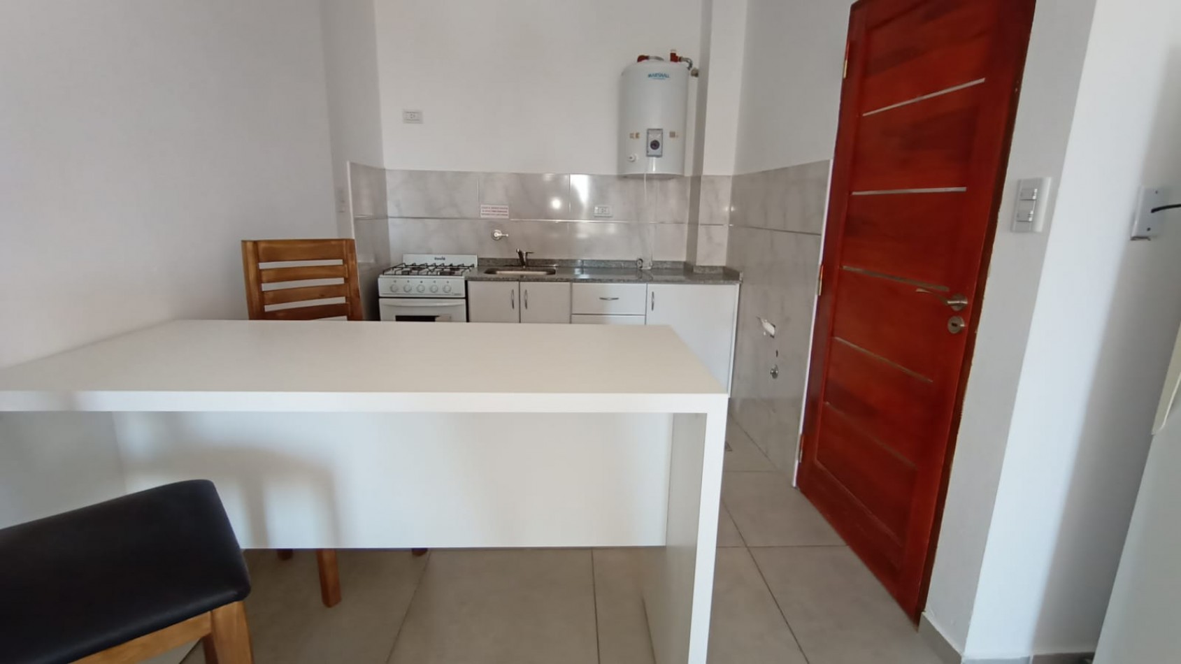  VENDO  MONOAMBIENTE  EN CALLE URQUIZA 1364, 5o PISO CONTRA FRENTE  
