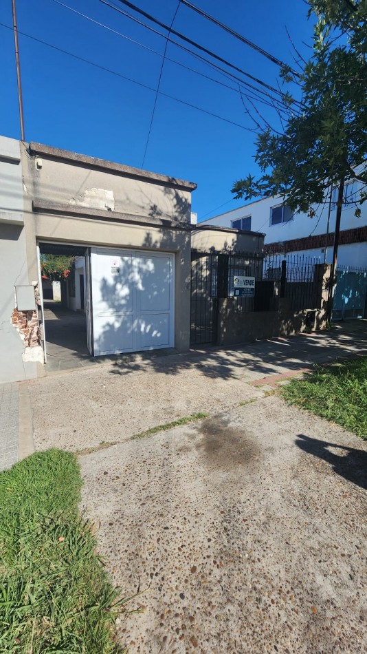 CASA EN VENTA EN CALLE SOLER No 778