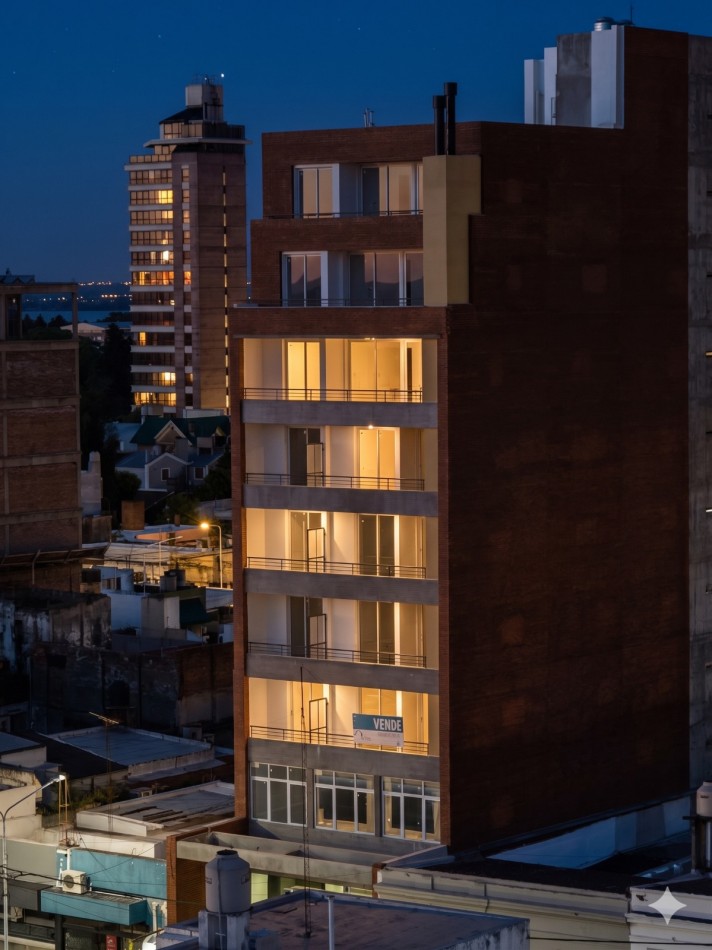 DEPARTAMENTO EN VENTA DE UN DORMITORIO EN CALLE URQUIZA 1364 AL FRENTE 