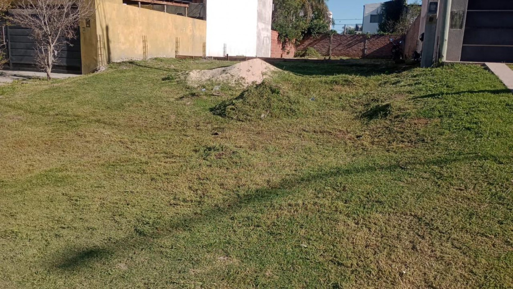 LOTE A LA VENTA EN CALLE DON BOSCO  2760