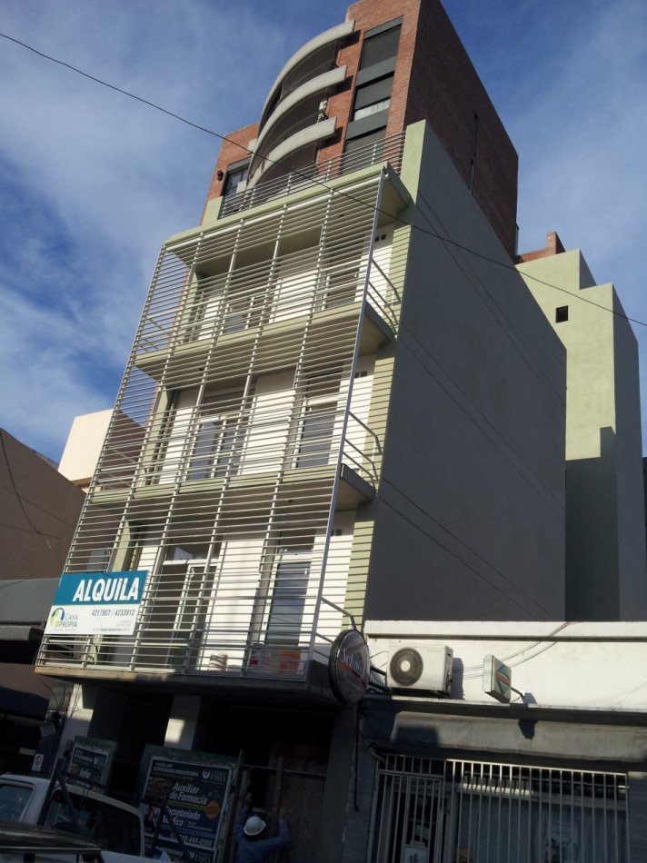 CORRIENTES 324 LOCAL EN VENTA 