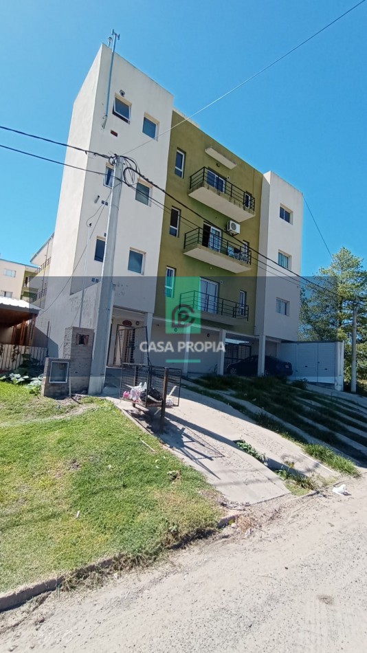 VENDO DEPTO EN LAS PALOMAS 260 PISO 1 , ORO VERDE