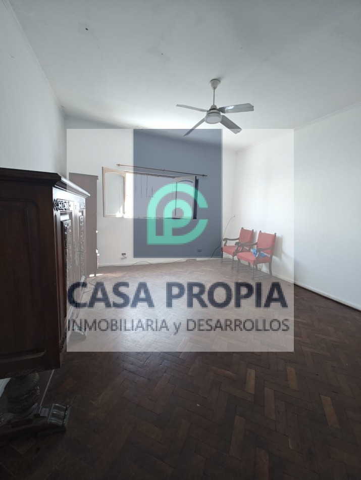 VENDO DEPARTAMENTO EN PEATONAL SAN MARTIN  673