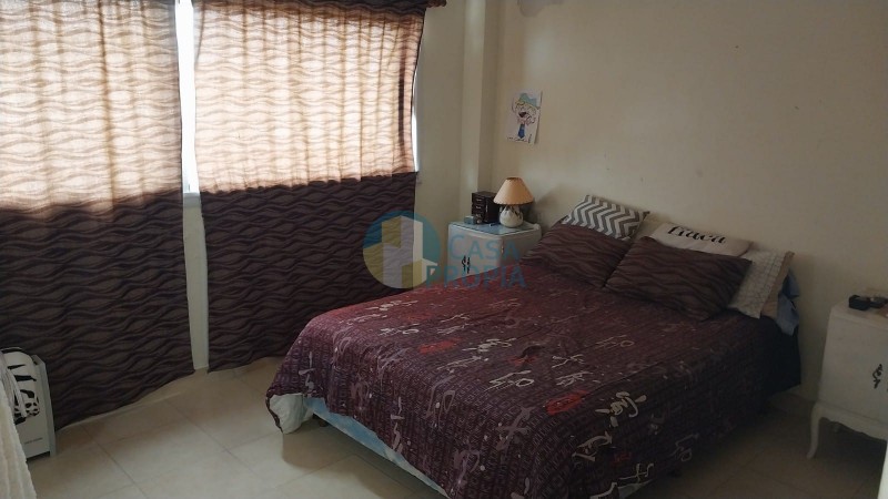CASA A LA VENTA SAN BENITO CALLE ARTURO ILLIA