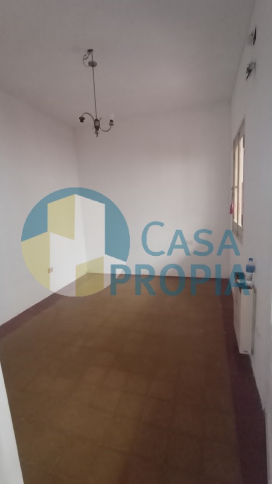CASA EN VENTA CALLE LA PAZ No 482