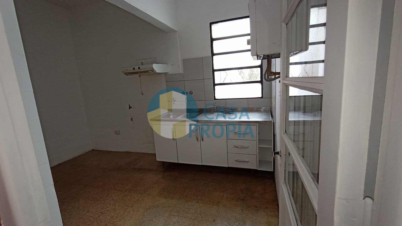 CASA EN VENTA CALLE LA PAZ No 482