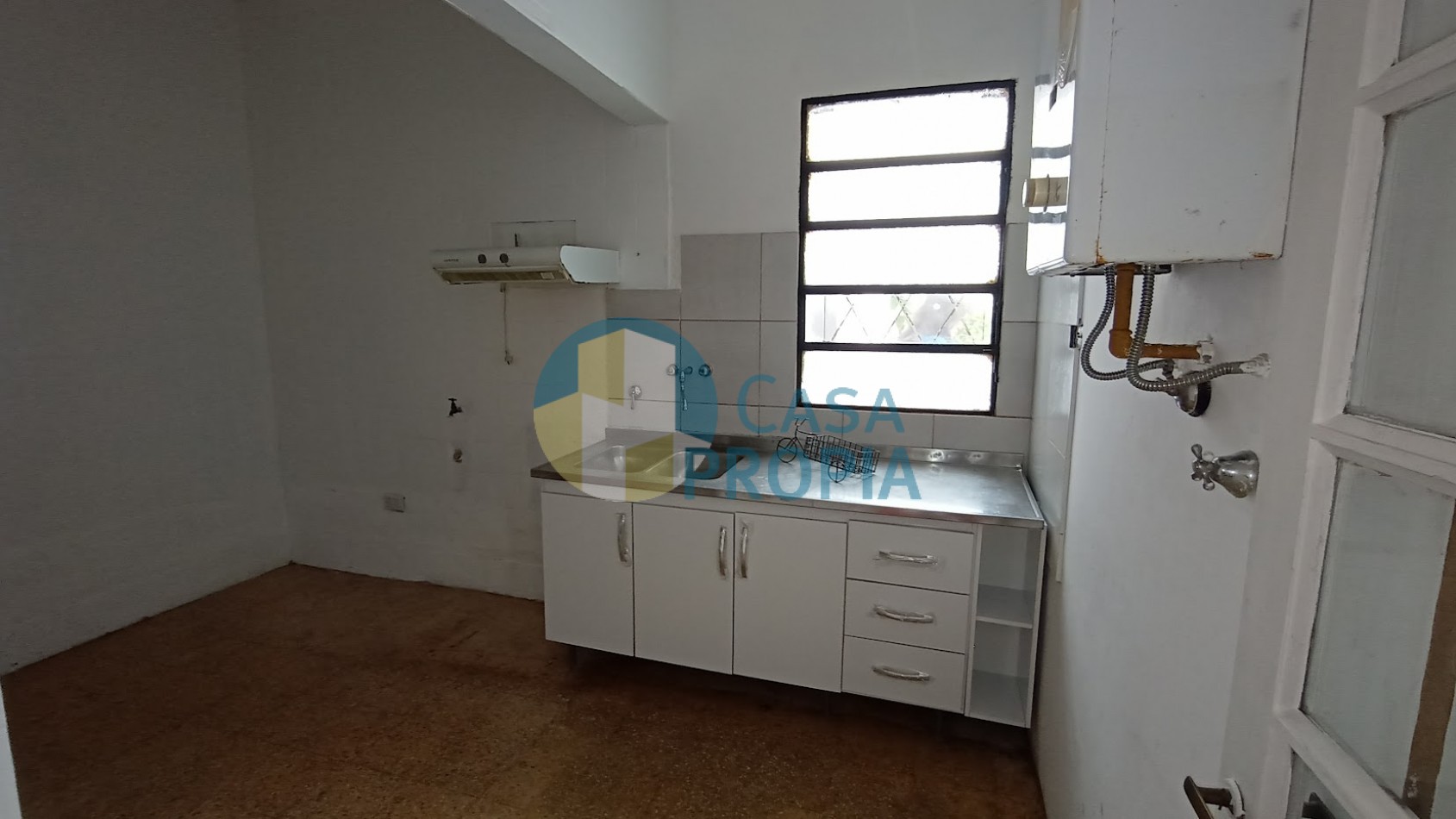 CASA EN VENTA CALLE LA PAZ No 482
