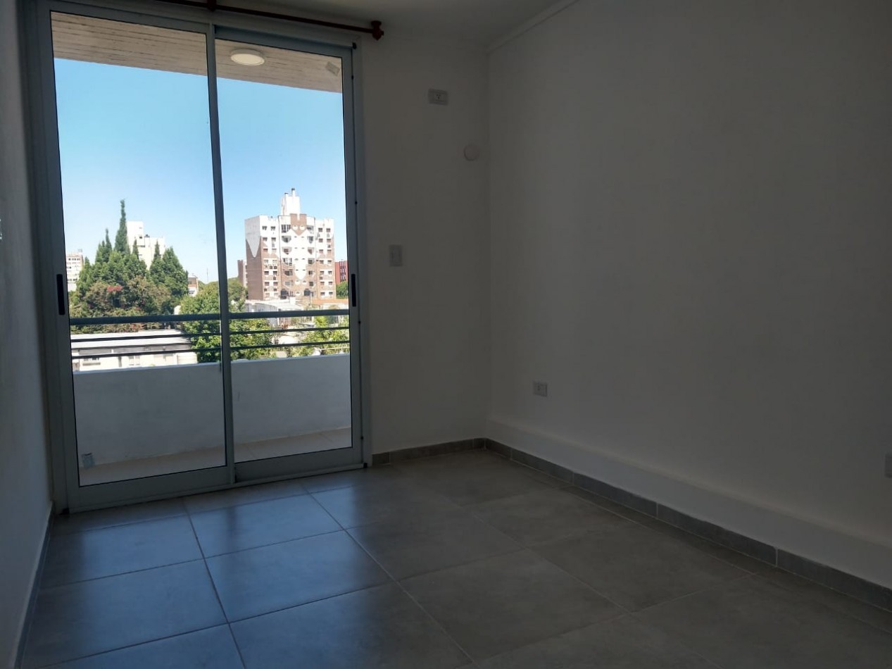 DEPARTAMENTO EN VENTA DE UN DORMITORIO EN CALLE URQUIZA 1364 AL FRENTE 