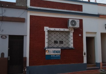 PASAJE BAUCIS CASA A LA VENTA 