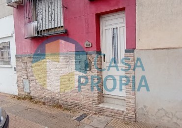 CASA EN VENTA CALLE LA PAZ No 482